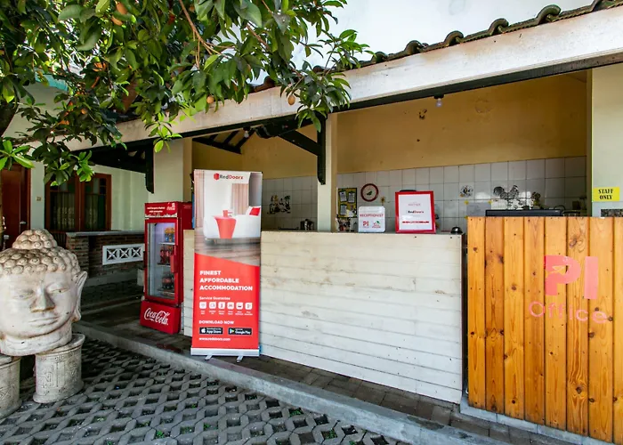 RedDoorz Plus near Taman Sari 2 Yogyakarta